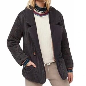Free People Tawny Puffer Pillow Quilted Jacket washed black collared